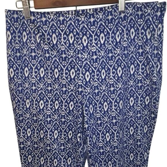 Charter Club Women's 14 Classic Fit, Geometric Pullon Stretch Cottage Core Pant - Picture 2 of 6